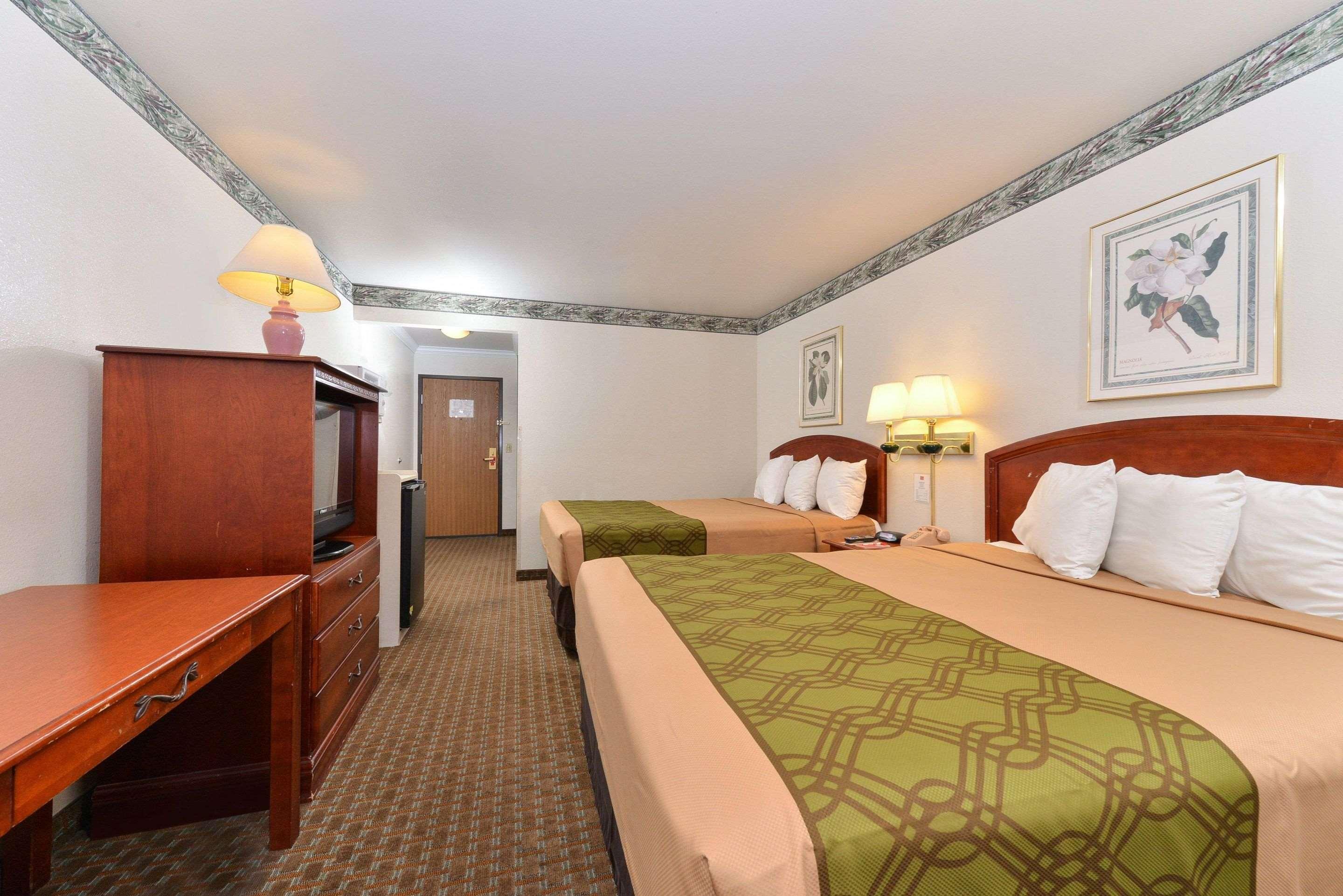 Econo Lodge Inn & Suites Корнинг Экстерьер фото